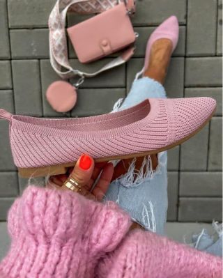 👡 LETNÍ SLEVA NA BALERÍNKY! 👡 Naše oblíbené pletené balerínky teď pořídíte jen za 390 Kč místo původních 490 Kč! 💸 ✨...